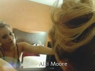 Alli_Moore