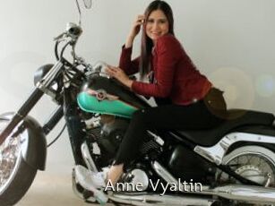 Anne_Vyaltin