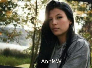 AnnieW