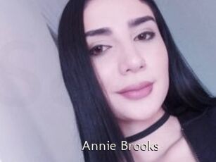 Annie_Brooks