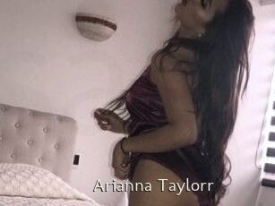 Arianna_Taylorr
