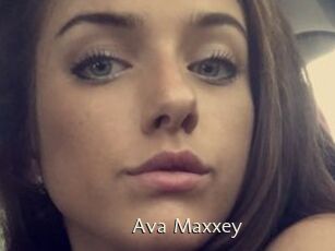 Ava_Maxxey