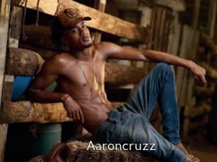 Aaroncruzz