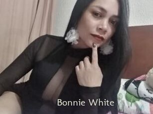 Bonnie_White