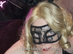 Bad_bunny_domina