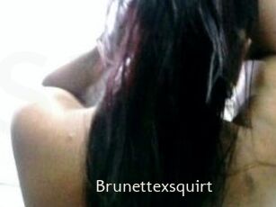 Brunettexsquirt