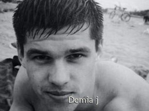 Demia_j