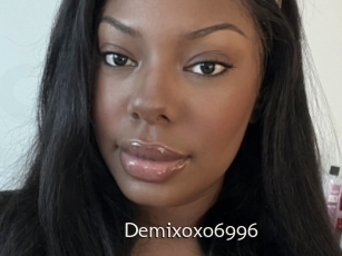 Demixoxo6996
