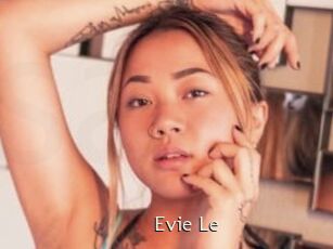 Evie_Le