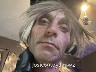 Josie69toyshowz