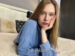 Juneblooming