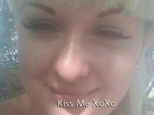Kiss_Me_XoXo