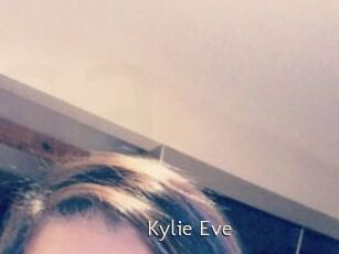 Kylie_Eve