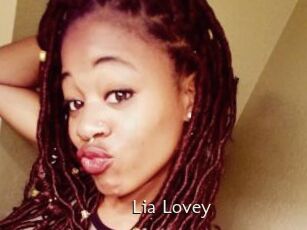 Lia_Lovey