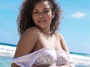 Lily_Larson