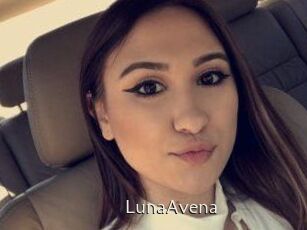 Luna_Avena