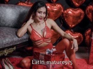 Latin_mature975