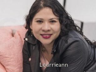 Lourrieann