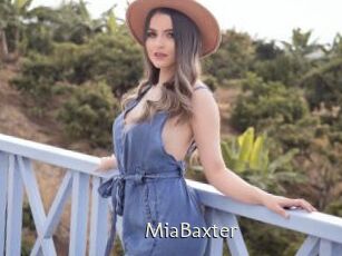 MiaBaxter