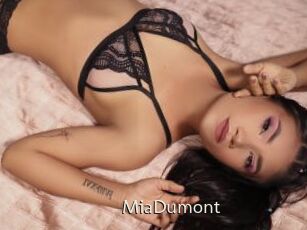 MiaDumont