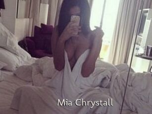 Mia_Chrystall
