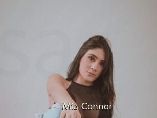Mia_Connor