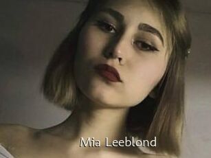 Mia_Leeblond