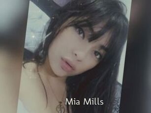 Mia_Mills