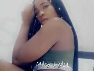 Miley_Taylor