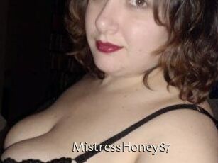 MistressHoney87