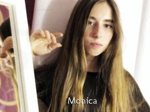 Monica_