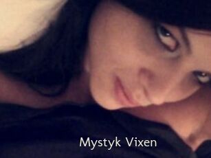 Mystyk_Vixen