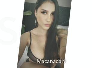 Macanadalii