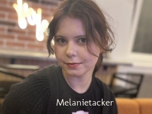 Melanietacker
