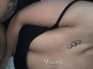 Miaxxx