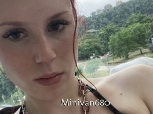 Minivan680
