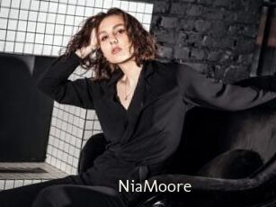 NiaMoore