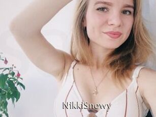 NikkiSnowy