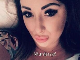 Niunia1256