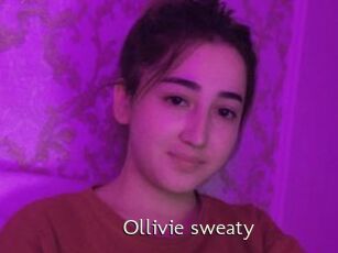 Ollivie_sweaty