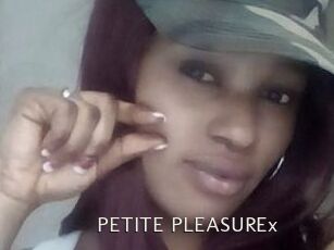 PETITE_PLEASUREx