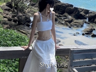 Shyn_cutie