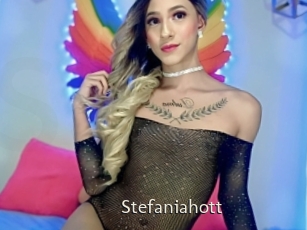 Stefaniahott