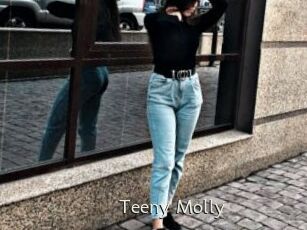 Teeny_Molly