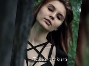 Taylorobskura