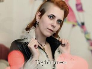 Toyhuntress